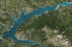 Serre-poncon-1