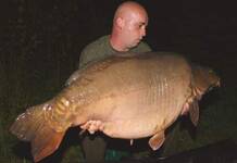 Carpe miroir 34,700 Kgs – Etang de la Croix Blanche – Lac privé – Kevin Champion