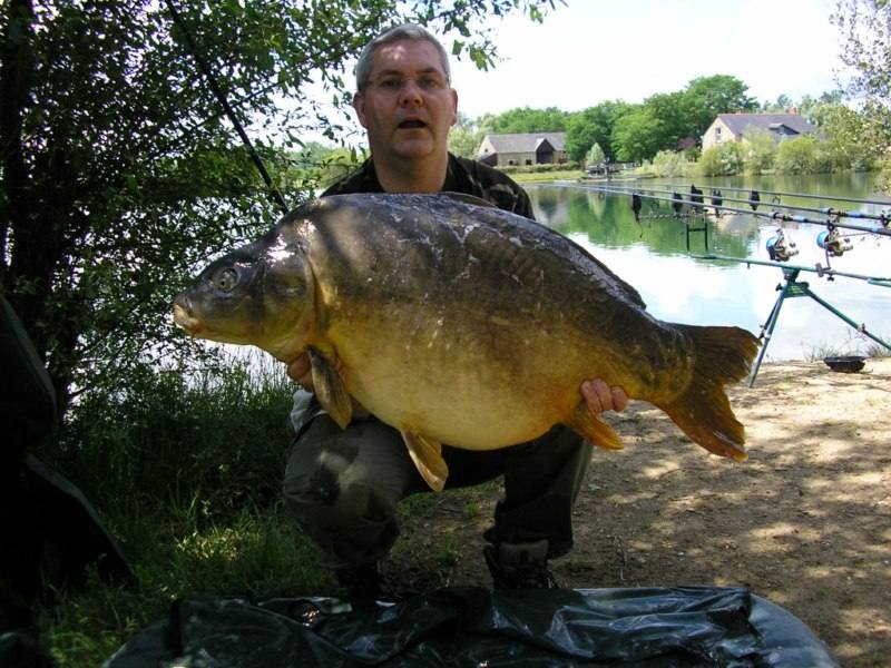 Peche Carpe Etang Prive Pays De La Loire