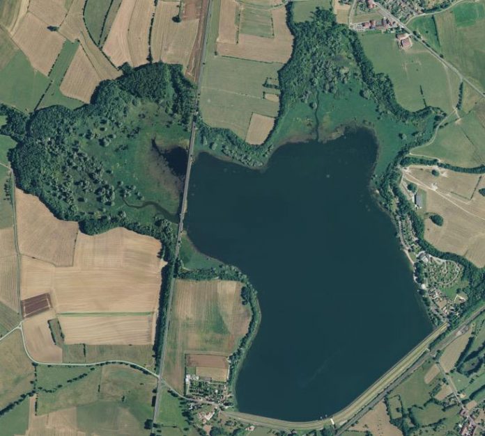 lac de la Vingeanne vue satellite