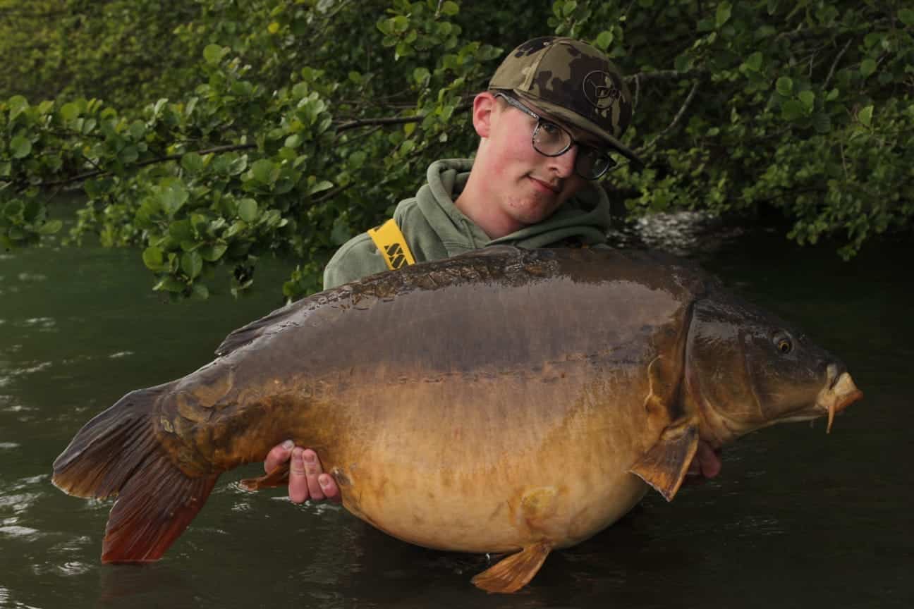Etang Des Abysses Lac Privé Eure Et Loir (28) — free download