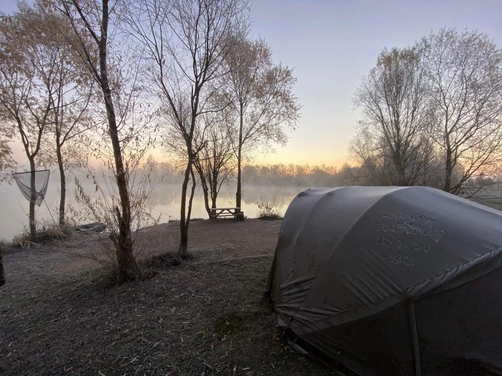 Pêche à la carpe au Domaine de Rumilly (Étang Rumilly, Aube) : un joyau pour les carpistes 5
